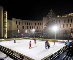 Bruneck-eislaufen